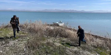 Beyşehir Gölü’nde kaçak ava sıkı takip