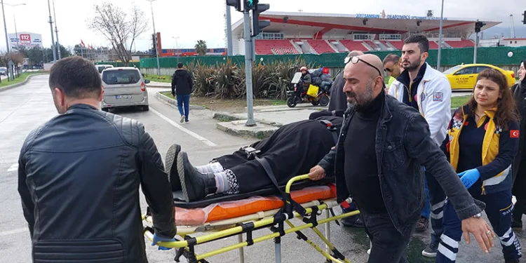 Ameliyata götürülen hasta kazada yaralandı
