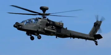 Meksika’da askeri helikopter düştü