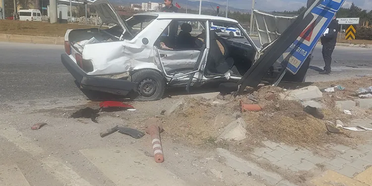 Kütahya Gediz’de trafik kazası