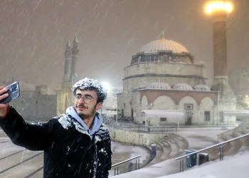 Baharı beklerken kışı yaşadılar