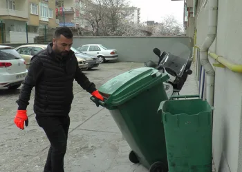 Bina görevlisi büyükşehir belediye başkanlığı için yarışacak