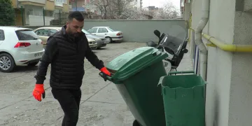 Bina görevlisi büyükşehir belediye başkanlığı için yarışacak