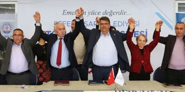Seferihisar Belediyesinde zam şöleni