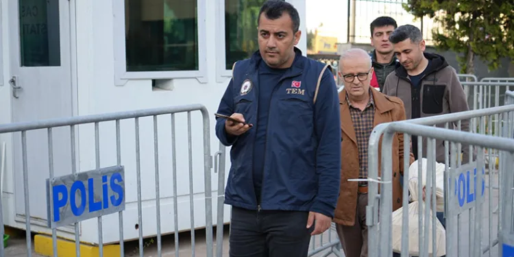 Kilis’te ilk oy çuvalları YSK’ye getirildi