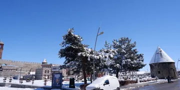 Erzurum’da 45 köy yolu kapalı