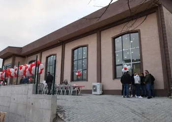 Kestel Belediyesi’nden Gölcük ve Ümitalan’a düğün salonu