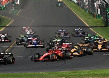 Avustralya Grand Prix’sini Carlos Sainz kazandı