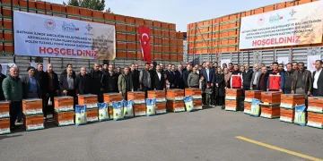Batman’da 4 bin adet hibeli arı kovanı dağıtıldı