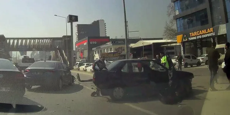 Bursa’da zincirleme kaza
