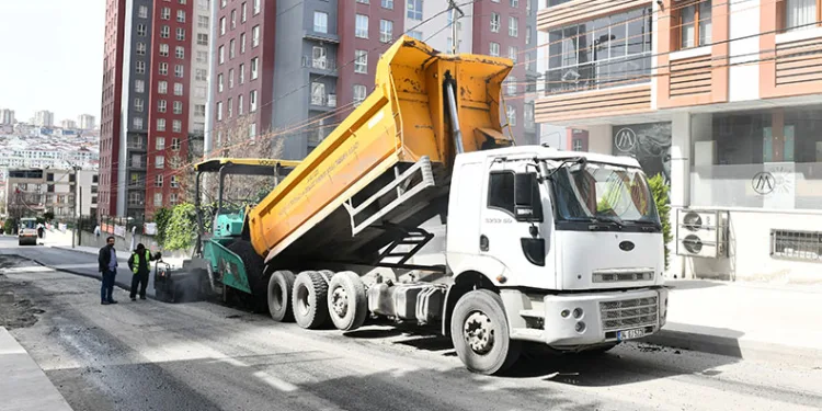 Yollar bakımlı ve modern bir görünüme kavuştu