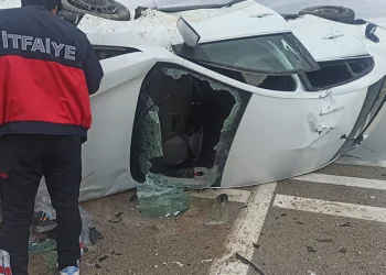 Elazığ’da otomobil takla attı: 1 yaralı