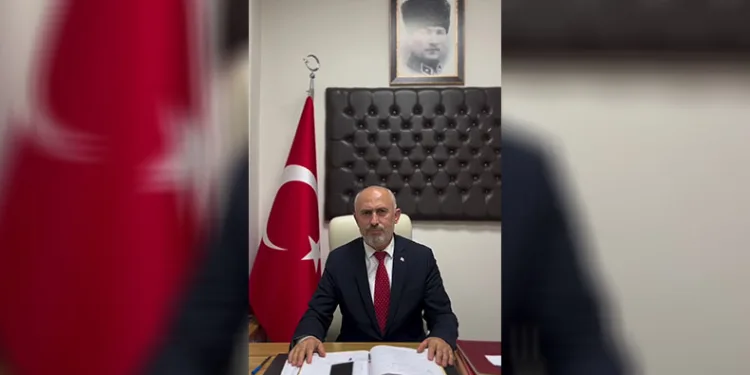 Çakarlı konvoyla gündeme gelen muhtardan açıklama