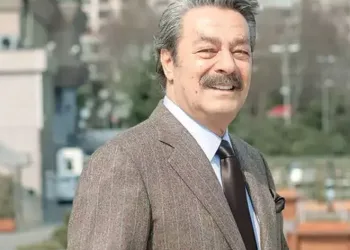 Usta oyuncu Kadir İnanır hastaneye kaldırıldı