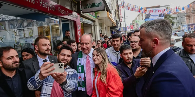 Muharrem İnce, Bursa’da esnafı ziyaret etti