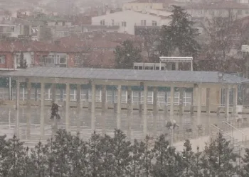 Ankara’da kar yağışı etkili oldu