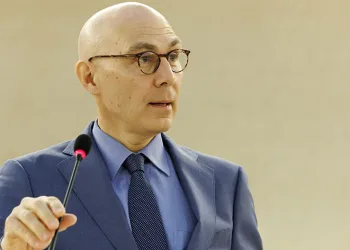 “İsrail’in kısıtlamaları savaş suçudur”