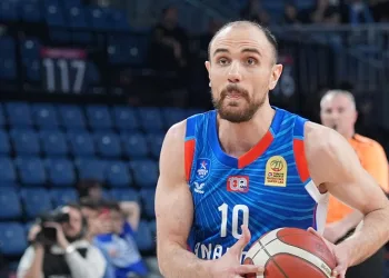 THY EuroLeague: A. Efes: 85 – Olympiacos: 72
