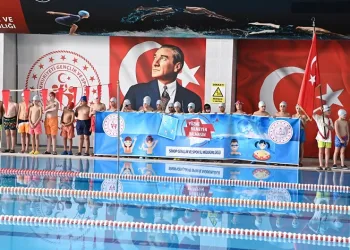 Sinop’ta yüzme bilmeyen kalmayacak