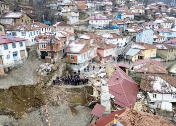 Tokat’ta Günebakan köyündeki heyelan afeti için 1 Milyon 188 Bin TL acil yardım aktarıldı