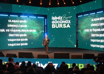 “Bizim vatan ve millet sevgimizi kimse sorgulayamaz”
