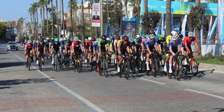 Uluslararası Alanya Kalesi Kriteryum yarışı gerçekleştirildi