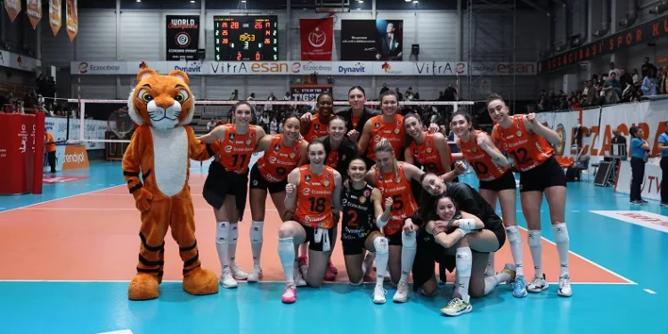 Sultanlar Ligi: Eczacıbaşı Dynavit: 3 – Nilüfer Belediyespor: 0