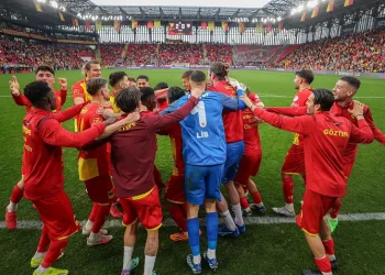 Göztepe, adım adım Süper Lig’e