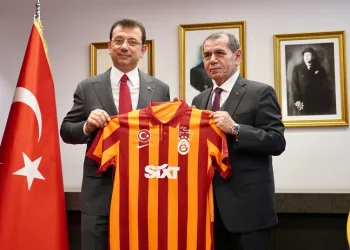 Galatasaray Başkanı Dursun Özbek, İBB Başkanı Ekrem İmamoğlu’nu ağırladı
