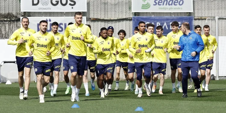 Fenerbahçe’de, Union Saint-Gilloise maçı hazırlıkları devam etti