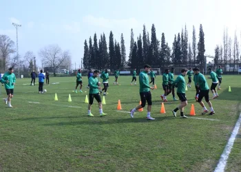Sakaryaspor, Adanaspor mesaisine başladı
