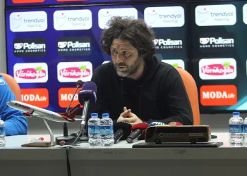 Fatih Tekke: “Çok iyi organize olan bir takıma karşı 3 golle kazandık”
