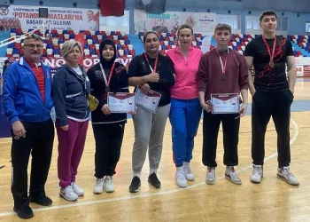 Düzceli sporcular madalya ile döndü