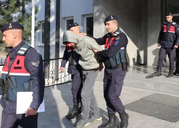 ‘Dur’ ihtarına uymayarak polisi şehit eden sürücü tutuklandı