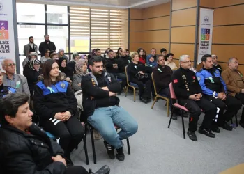 Elazığ Belediyesinden bağımlılık ve alkol bağımlılığı semineri
