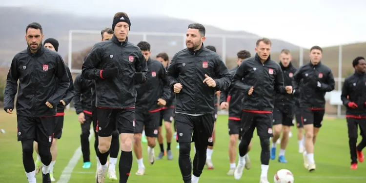 Sivasspor’da Alanyaspor mesaisi devam etti