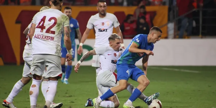 Galatasaray ile Çaykur Rizespor 44. randevuda
