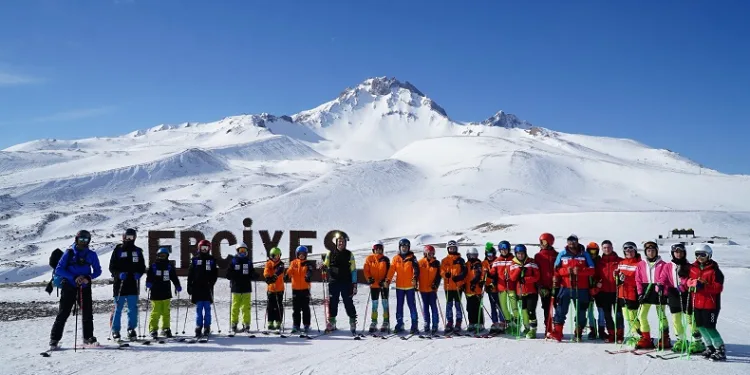 Türk Dünyası’ndan sporcuları buluşturan Erciyes Türksoy Kupası tamamlandı