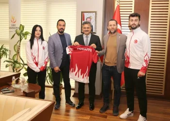 Siirt Üniversitesi öğrencileri Türkiye 3’üncüsü oldu