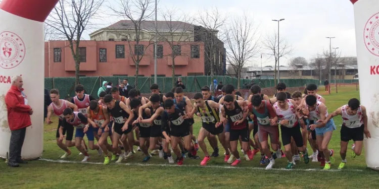 Van Büyükşehir Belediyespor atletizmde vites artırdı