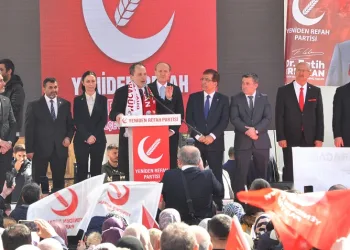 “Yeniden Refah Partisi gümbür gümbür geliyor”