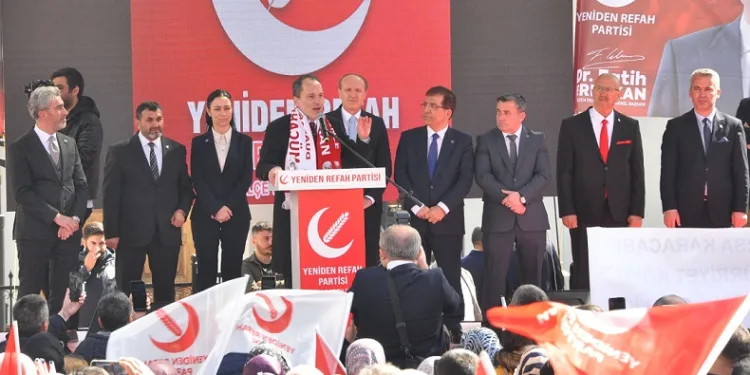 “Yeniden Refah Partisi gümbür gümbür geliyor”