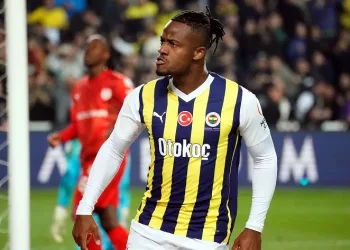 Michy Batshuayi, bu sezon 20. golünü attı