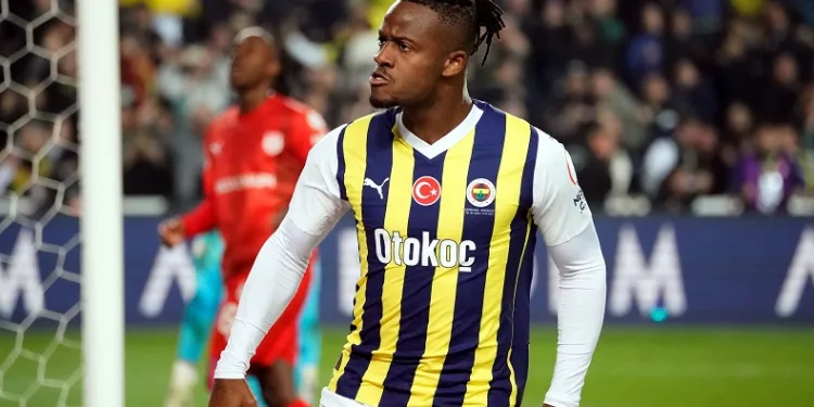 Michy Batshuayi, bu sezon 20. golünü attı