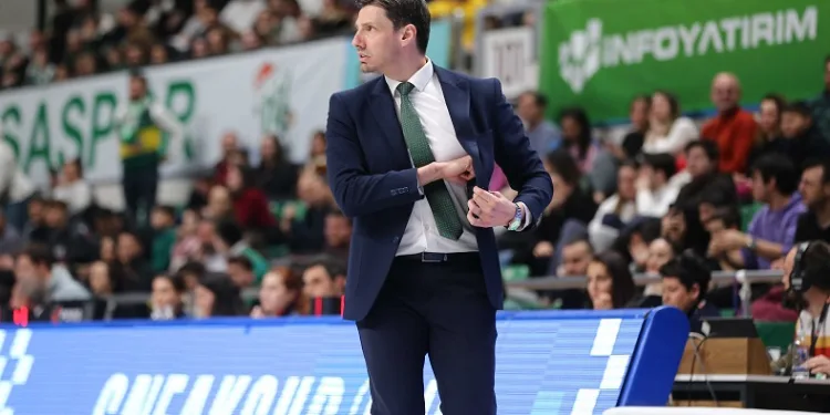 Bursaspor İnfo Yatırım Başantrenörü Serhan Kavut: “Çok değerli bir galibiyet aldık”