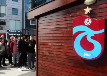 Trabzonspor – Fenerbahçe maçının biletleri satışa çıktı