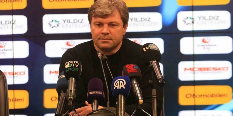Ertuğrul Sağlam, Kocaelispor yöneticisi Tuncay Arıcan’ı yalanladı