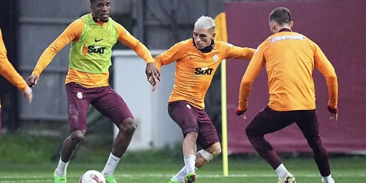 Galatasaray, Kasımpaşa maçı hazırlıklarını sürdürdü