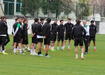 Denizlispor seriye devam etmek istiyor