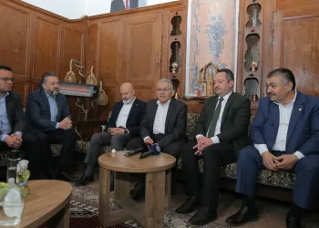 Başkan Memduh Büyükkılıç, STK’ları ziyaret etti